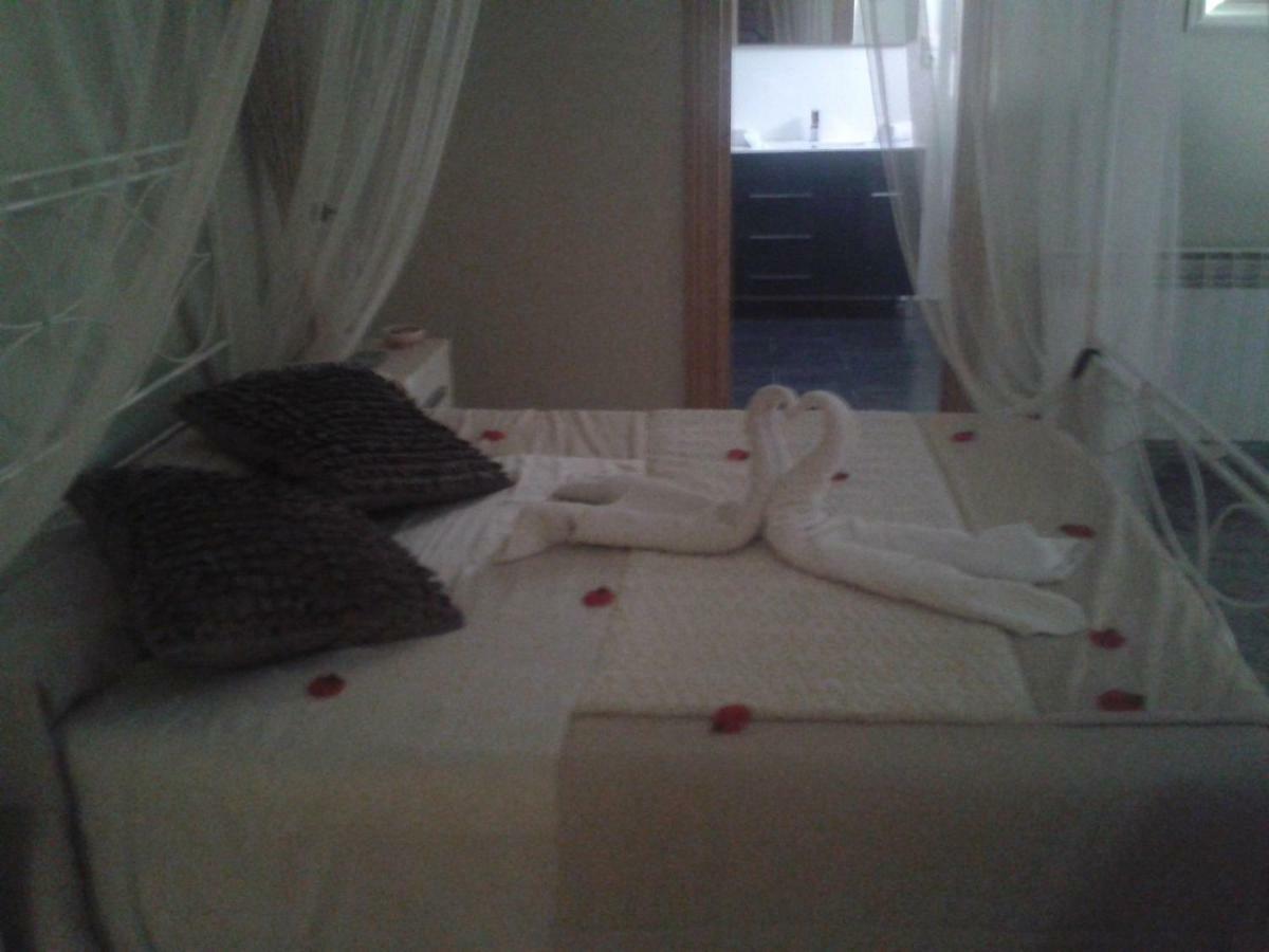 Hostal Texas 2 Fuentes de Ebro Eksteriør billede